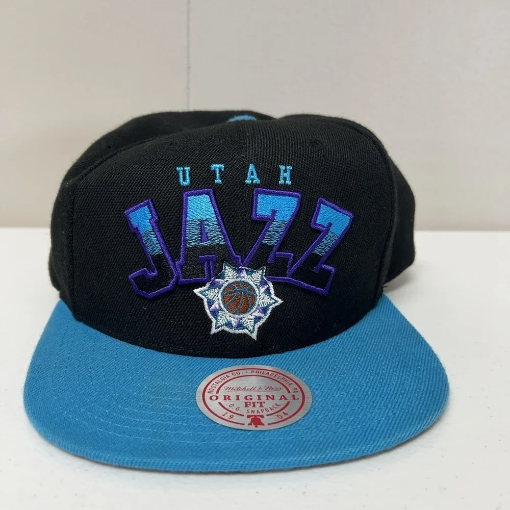 Mitchell & Ness Snapback Hat Men's NBA Utah Jazz Gradient Kordmark NoirPale Blue
